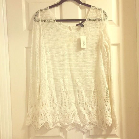 Forever 21 Tops - Forever 21 White Lace Long-sleeve Top